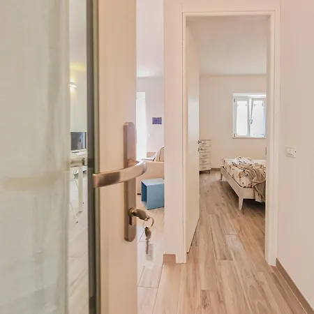 Apartamento Bilo Terrazza Rio Elba *